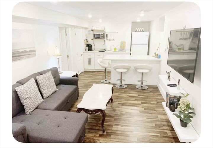 Property Photo: 40 Eddy St 40 MA 02465