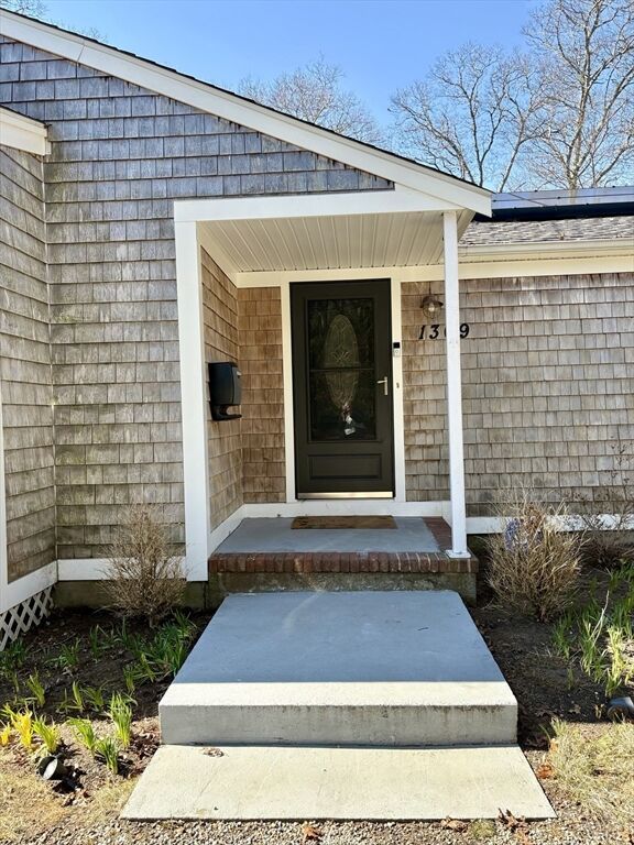 Property Photo:  1309 Shootflying Hill Rd  MA 02632 