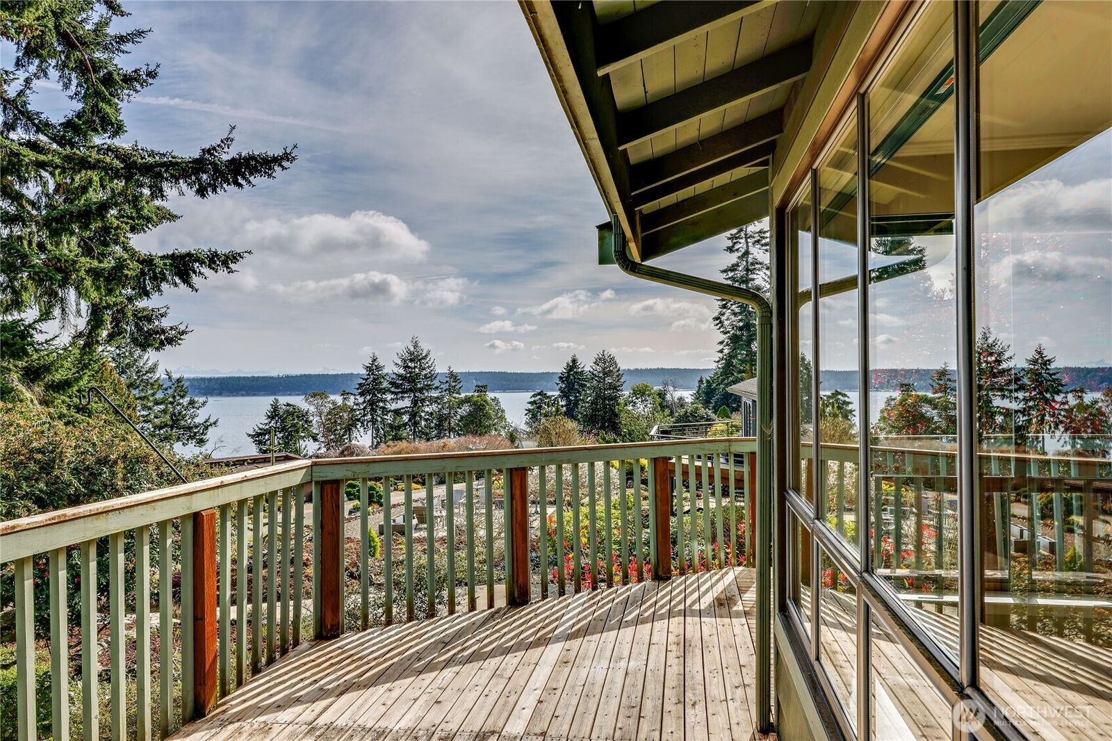 Property Photo:  351  Windship Drive  WA 98368 