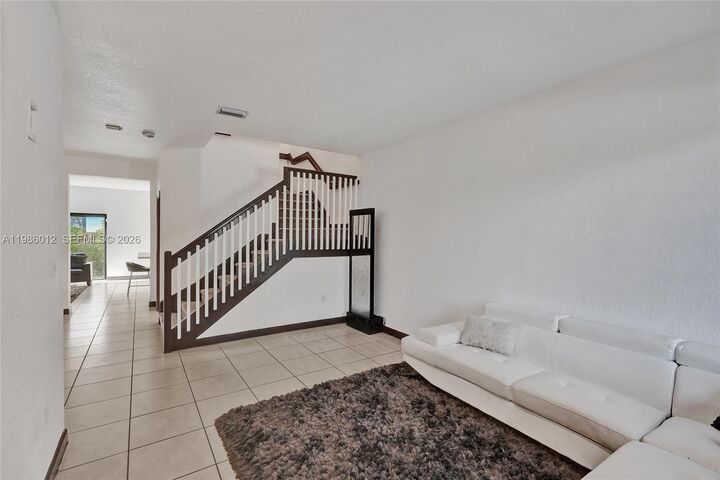 Property Photo:  408 NE 212th Ter  FL 33179 
