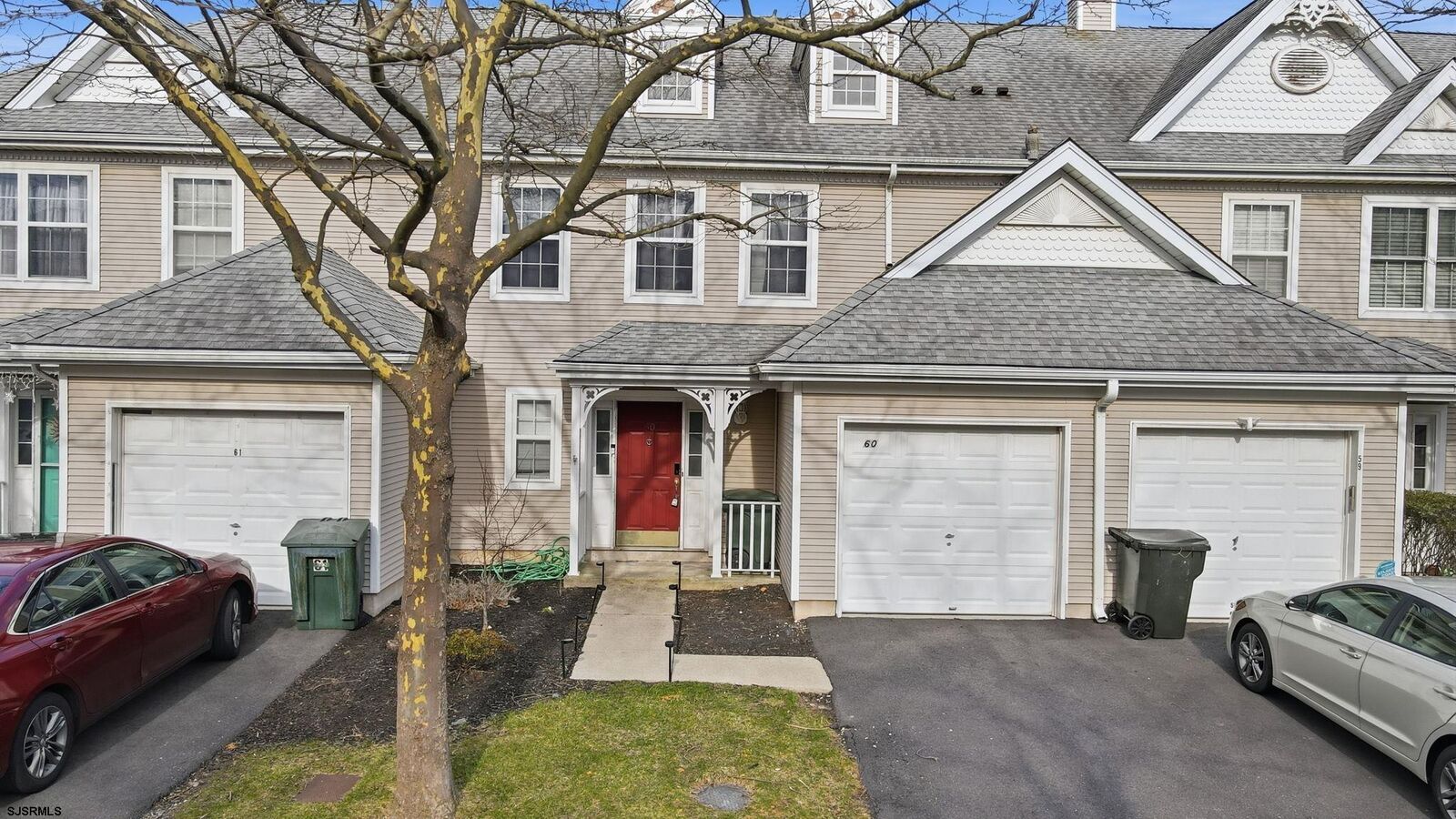 Property Photo: 60 Anchorage Ct 60 NJ 08401
