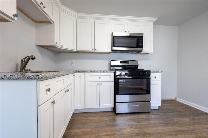 Property Photo:  592 Cass Street  LA 70663 