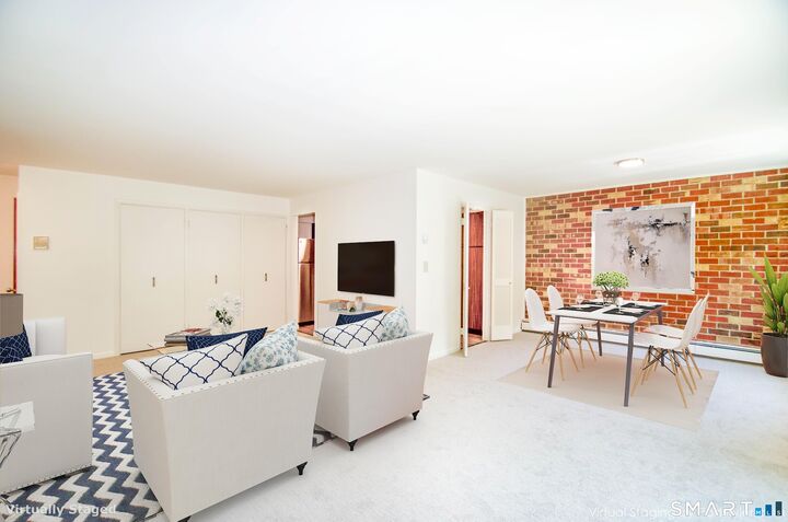 Property Photo:  3900 Park Avenue 8P  CT 06604 