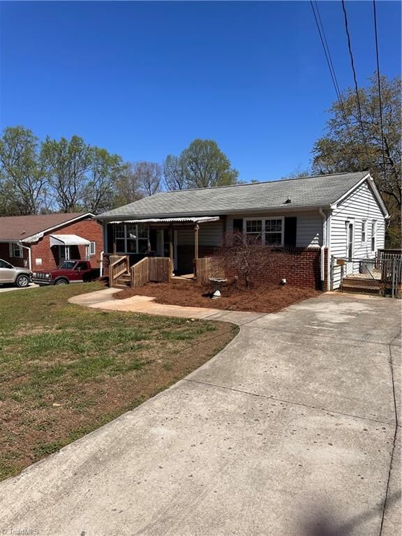 Property Photo: 2849 Cockerham Street NC 27127