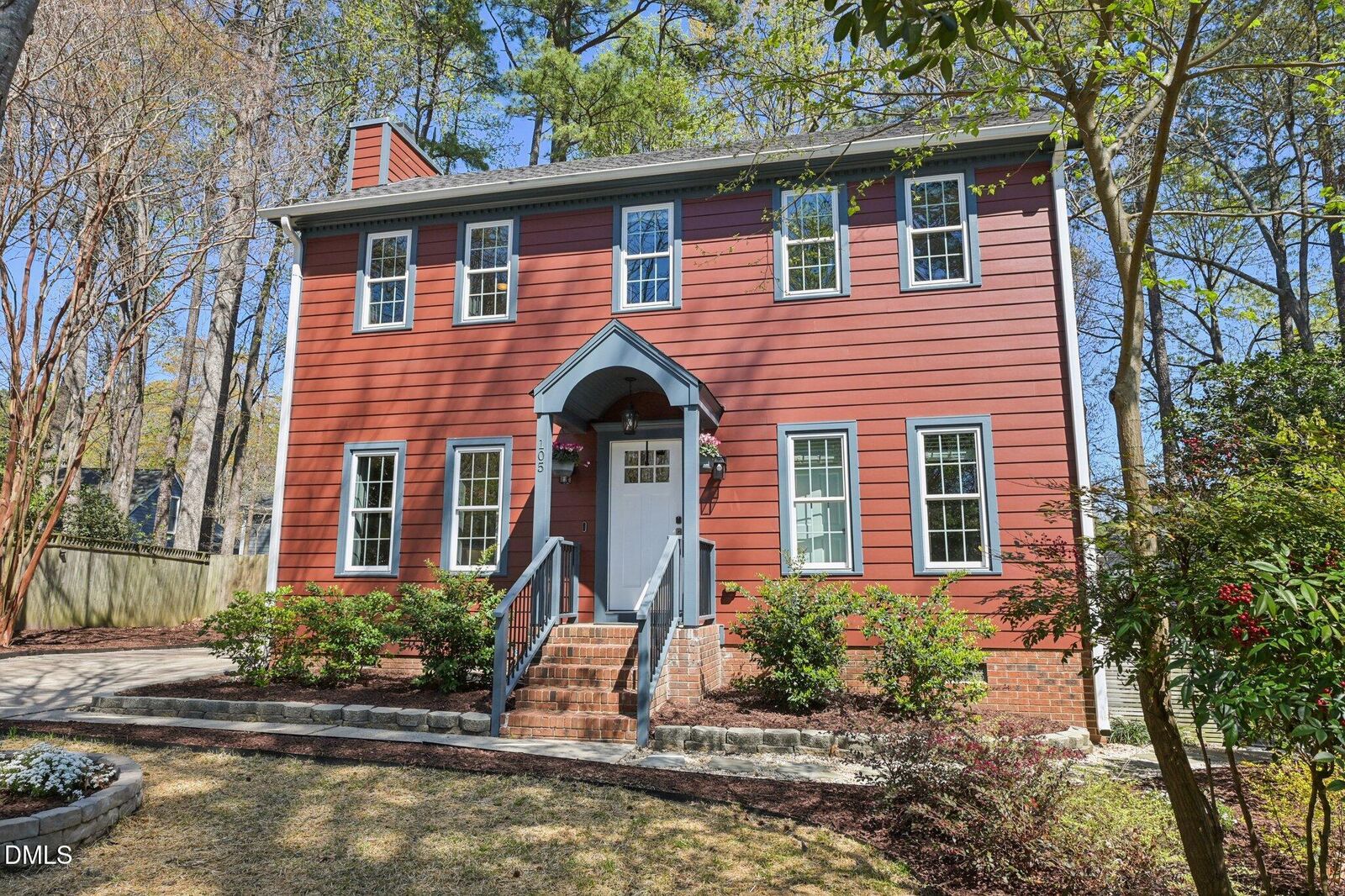 Property Photo:  105 Twilight Court  NC 27513 