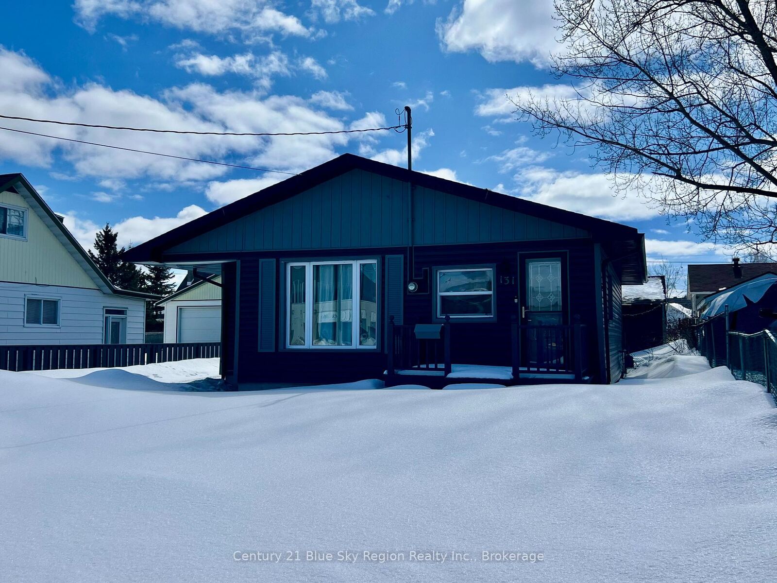 Property Photo:  131 Spencer Avenue  ON P1B 7K7 