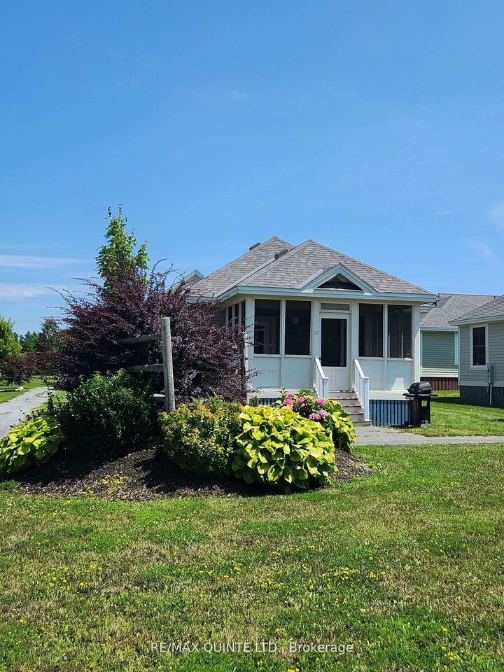 Property Photo: 27 Butternut Lane 34 ON K0K 1P0