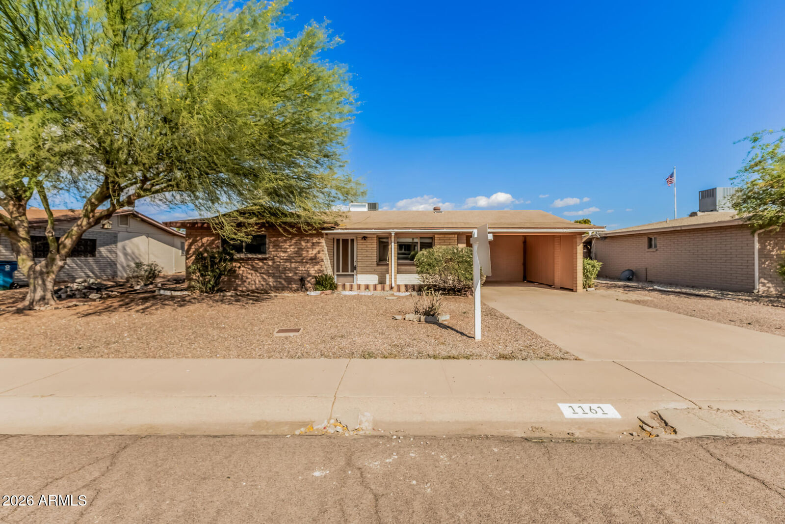 Property Photo:  1161 S Ocotillo Drive  AZ 85120 