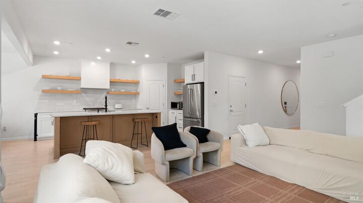 Property Photo:  2350 Sheldon Drive  CA 94533 