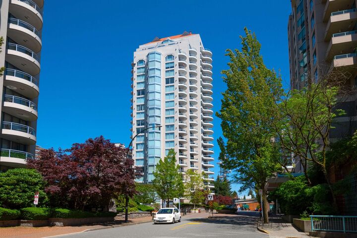 719 Princess Street 2301 — photo 1