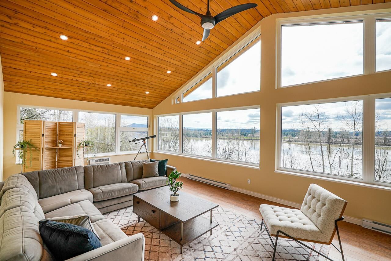 Property Photo:  11502 Wood Street  BC V2X 4Z9 