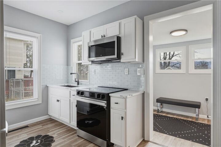 Property Photo:  110 Oakwood Avenue  NY 14903 