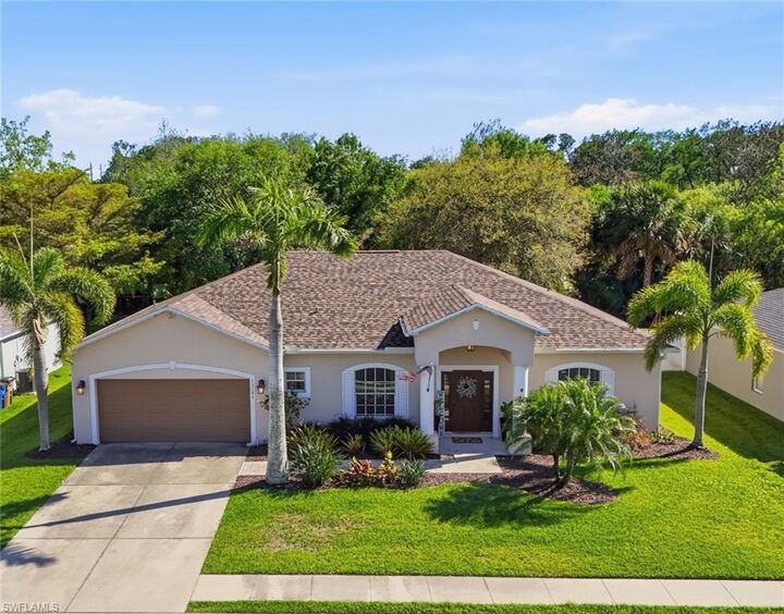 Property Photo: 15080 Hawks Shadow Dr S FL 33905