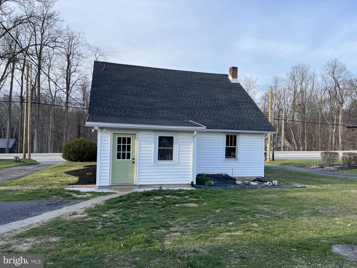 Property Photo:  228 Old York Road  PA 17019 