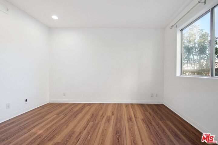 Property Photo:  12010 Texas Ave  CA 90025 