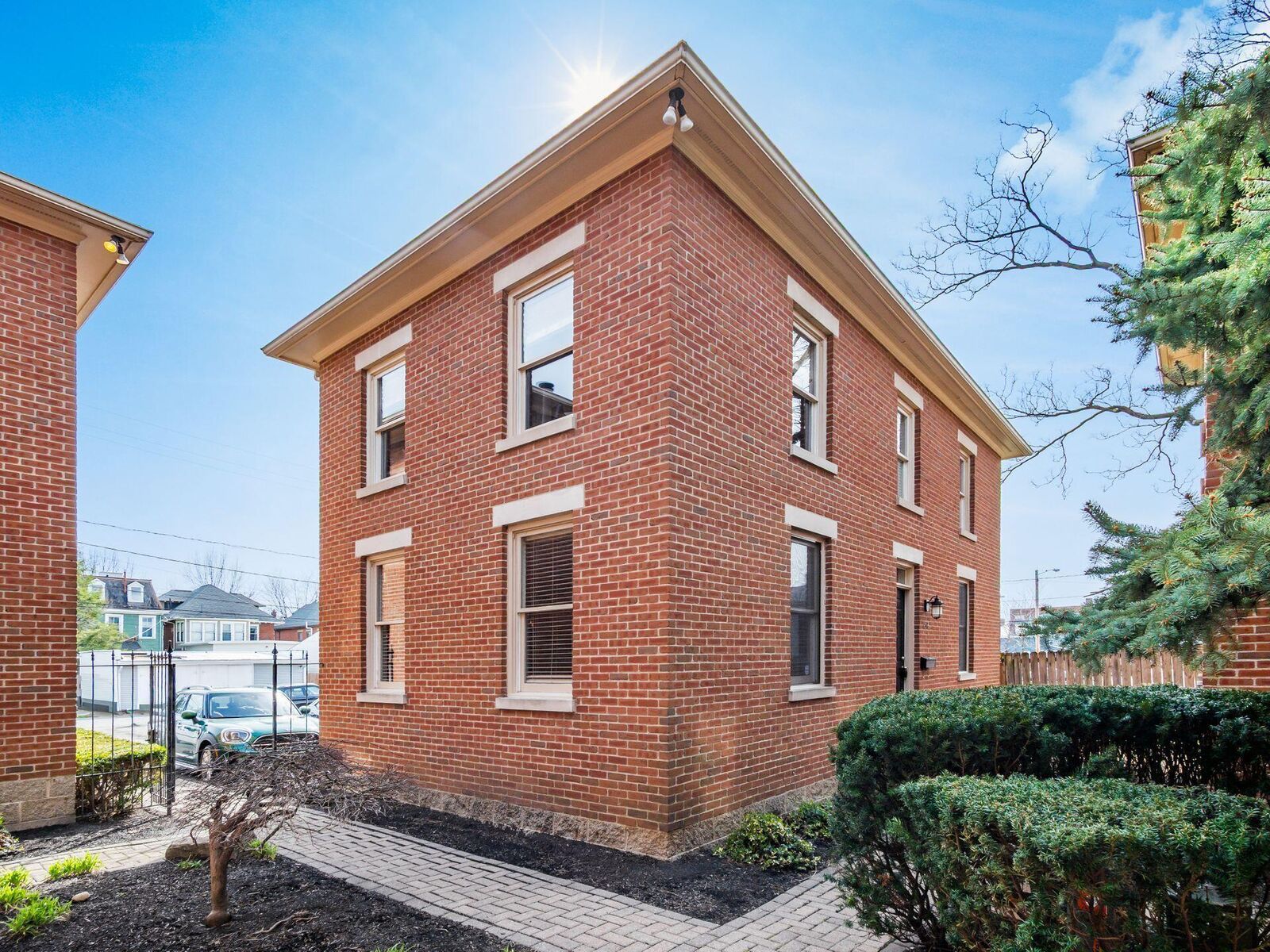 Property Photo:  158 Nursery Lane  OH 43206 