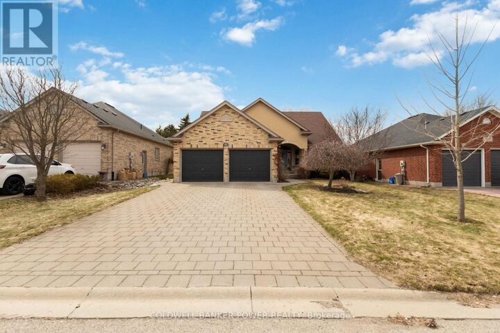 Property Photo: 103 Tynedale Avenue ON N6H 5P7