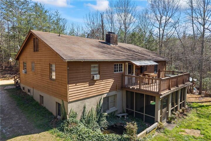 Property Photo: 300 Small Pond Drive GA 30528