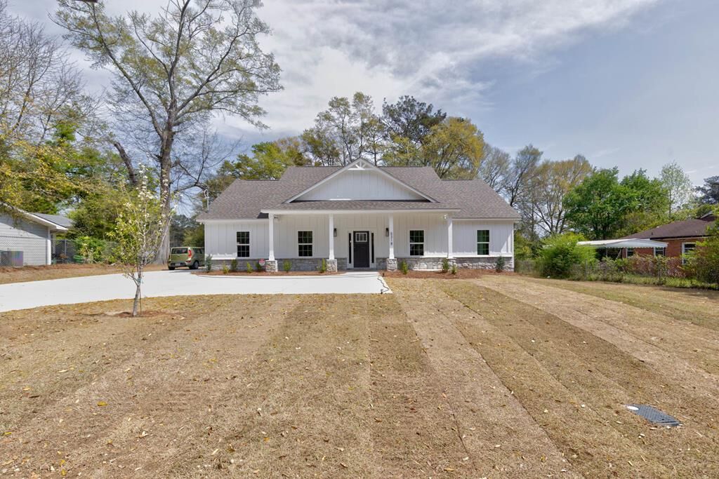 Property Photo:  5318 Lakeshore  GA 31907 