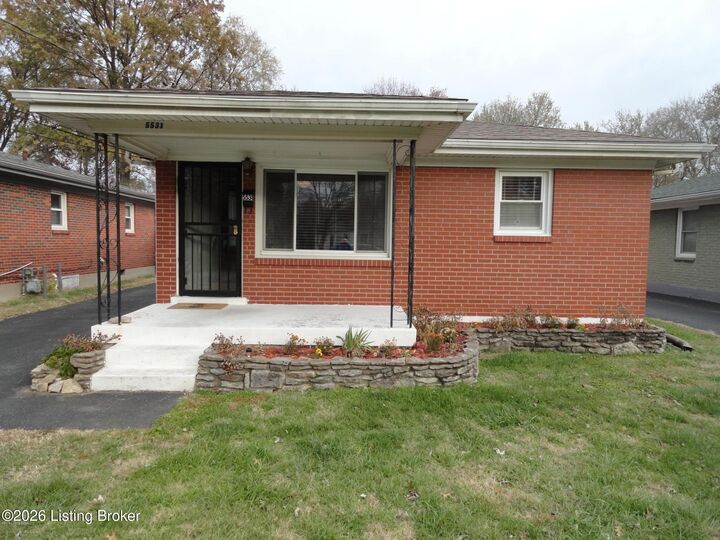 Property Photo:  5531 Halstead Ave  KY 40213 