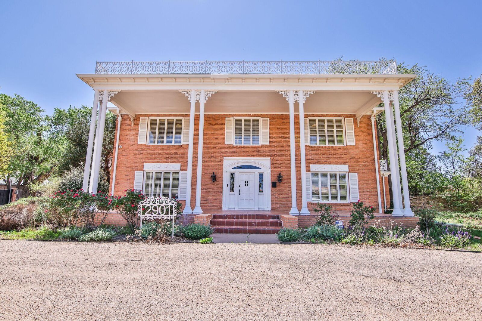 Property Photo:  2901 19th Street  TX 79410 