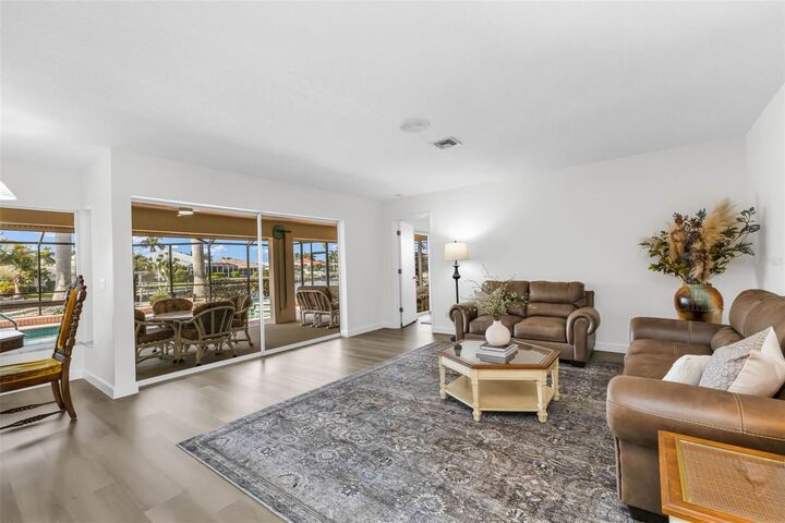 Property Photo: 435 Caicos Drive FL 33950