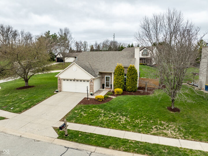 Property Photo: 9660 Overcrest Drive IN 46037