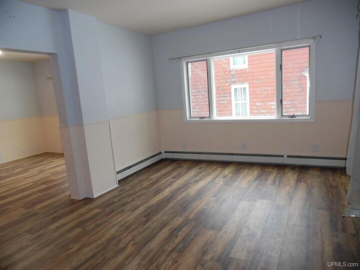 Property Photo: 440 Kearsarge Street MI 49913