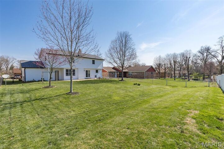 Property Photo:  5150 Olde Silver Place  MO 63128 