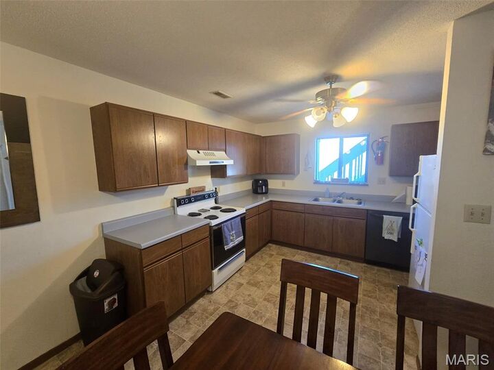 Property Photo: 18976 Pine Lake Road D-6 MO 63456