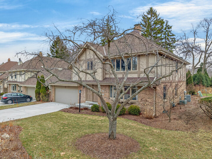 Property Photo:  3111 E Hampshire St  WI 53211 