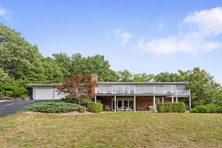 Property Photo:  48020 Ridge Road  MI 49117 