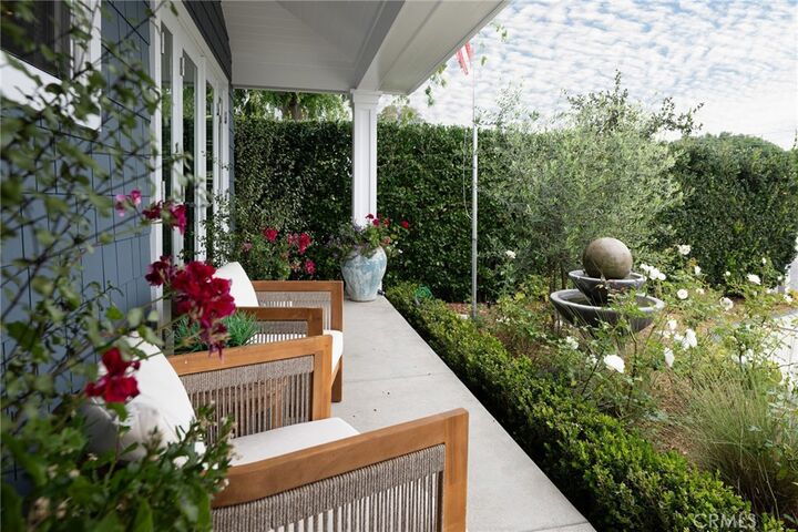 Property Photo:  519 Signal Road  CA 92663 
