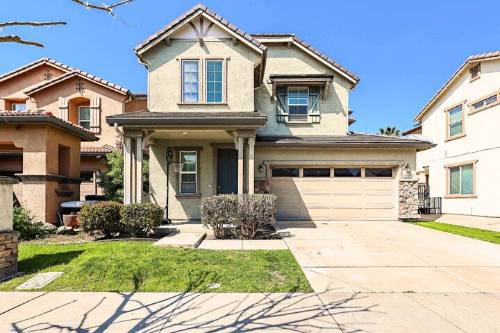 Property Photo: 17385 Stone Celler Way CA 95330