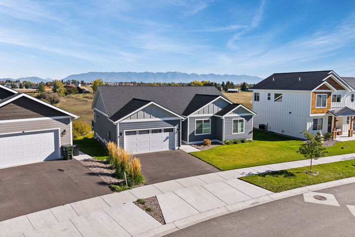 Property Photo:  223 Cottage Drive  MT 59901 