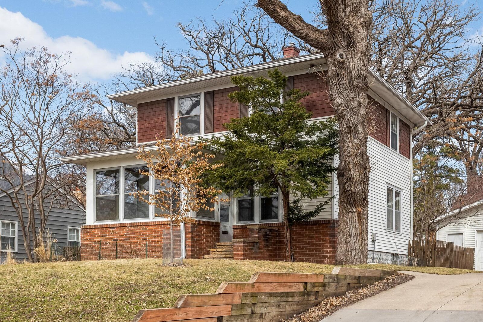 Property Photo:  2414 W 54th Street  MN 55410 