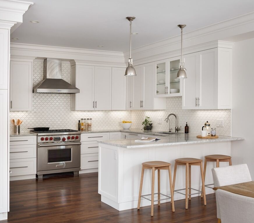 Property Photo:  22 Clinton St 22  MA 02139 