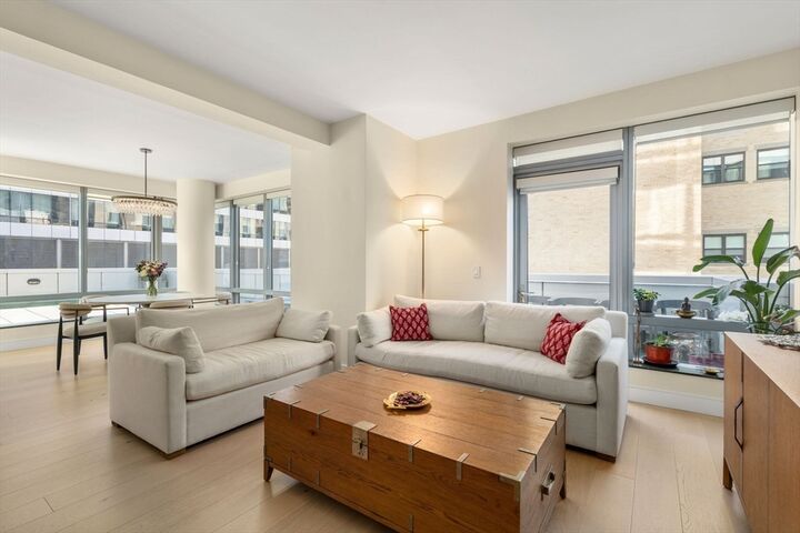 Property Photo: 1 Avery Street 10B MA 02111