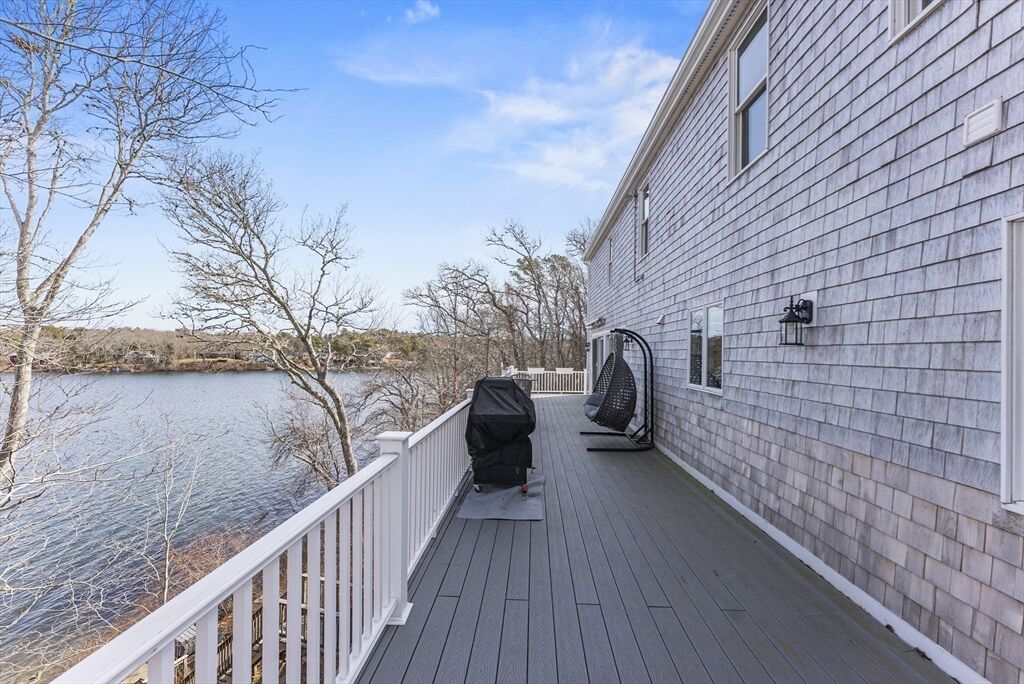 Property Photo:  29 Eagle Hill Drive  MA 02360 