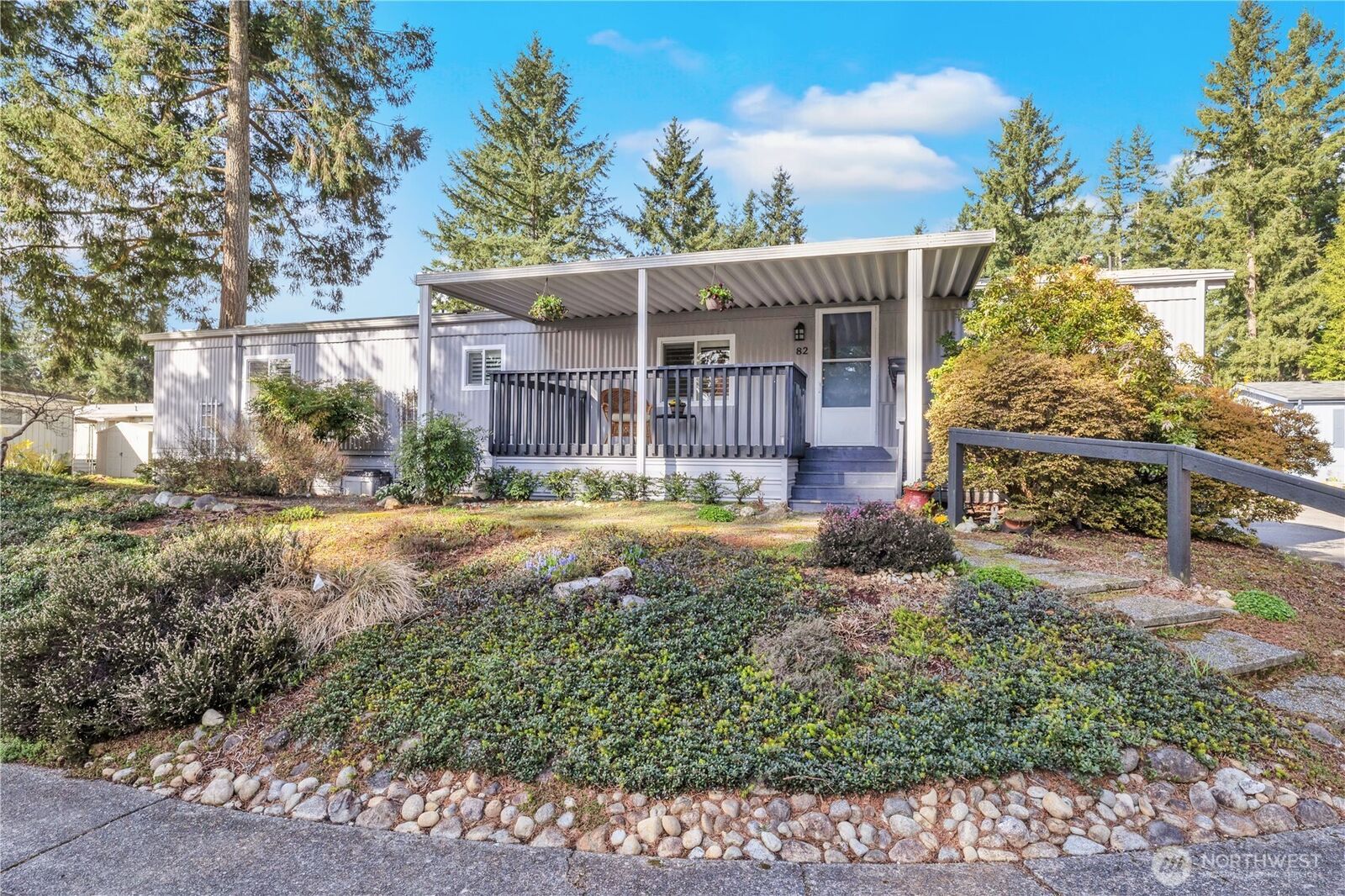 Property Photo:  18425 NE 95th Street 82  WA 98052 