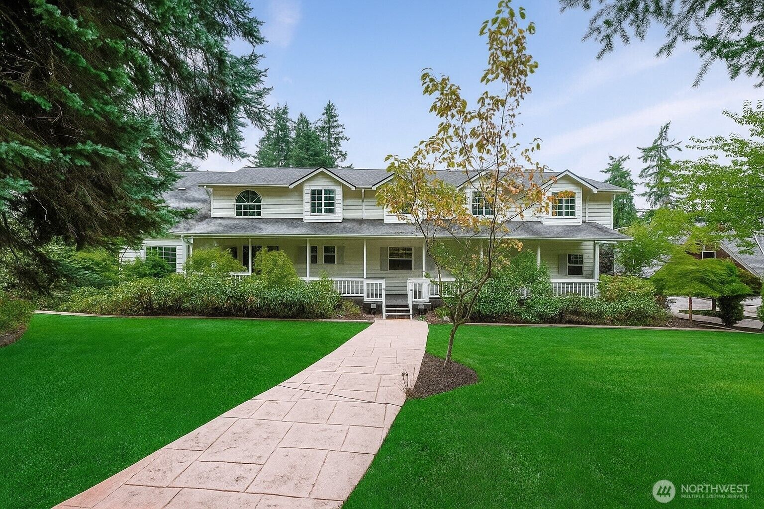 Property Photo: 15919 NE 165th Street WA 98072
