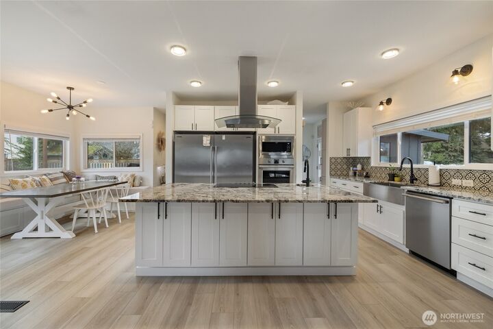 Property Photo: 4503 Sunset Drive W WA 98466