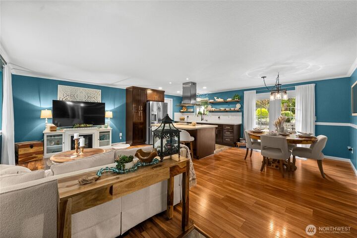 Property Photo: 7113 33rd Street Ct NW WA 98335