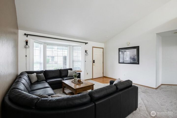 Property Photo:  11008  184th Avenue  WA 98391 