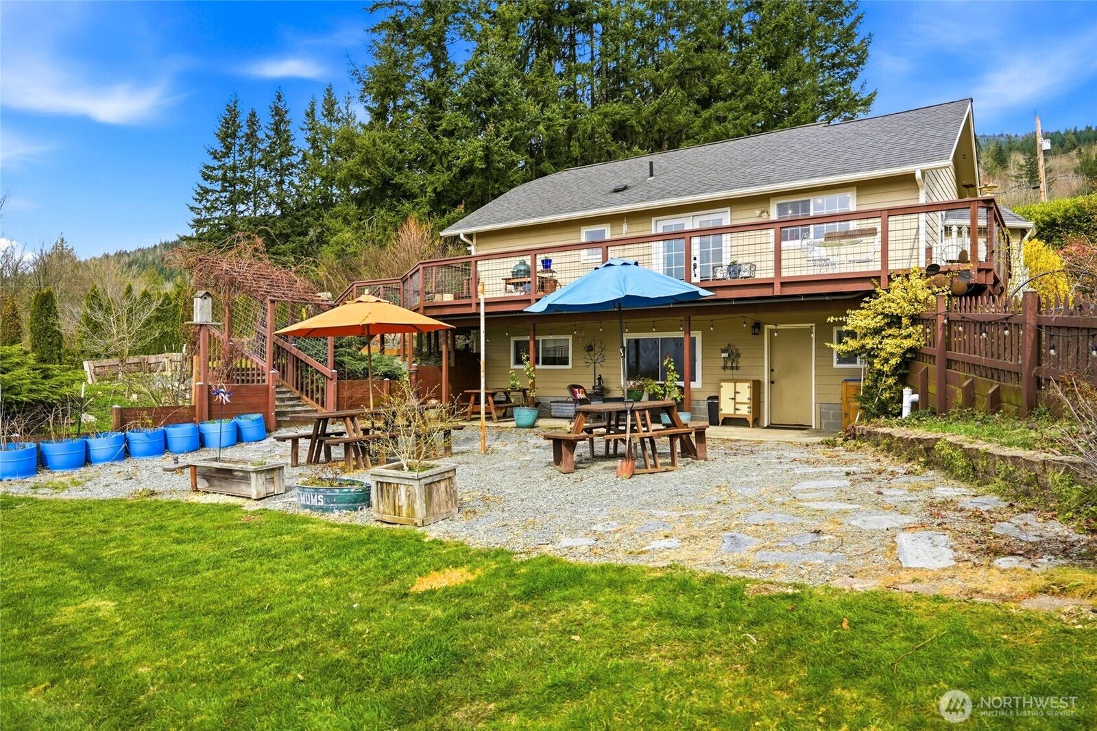 Property Photo:  5334  Tenneson Road  WA 98284 