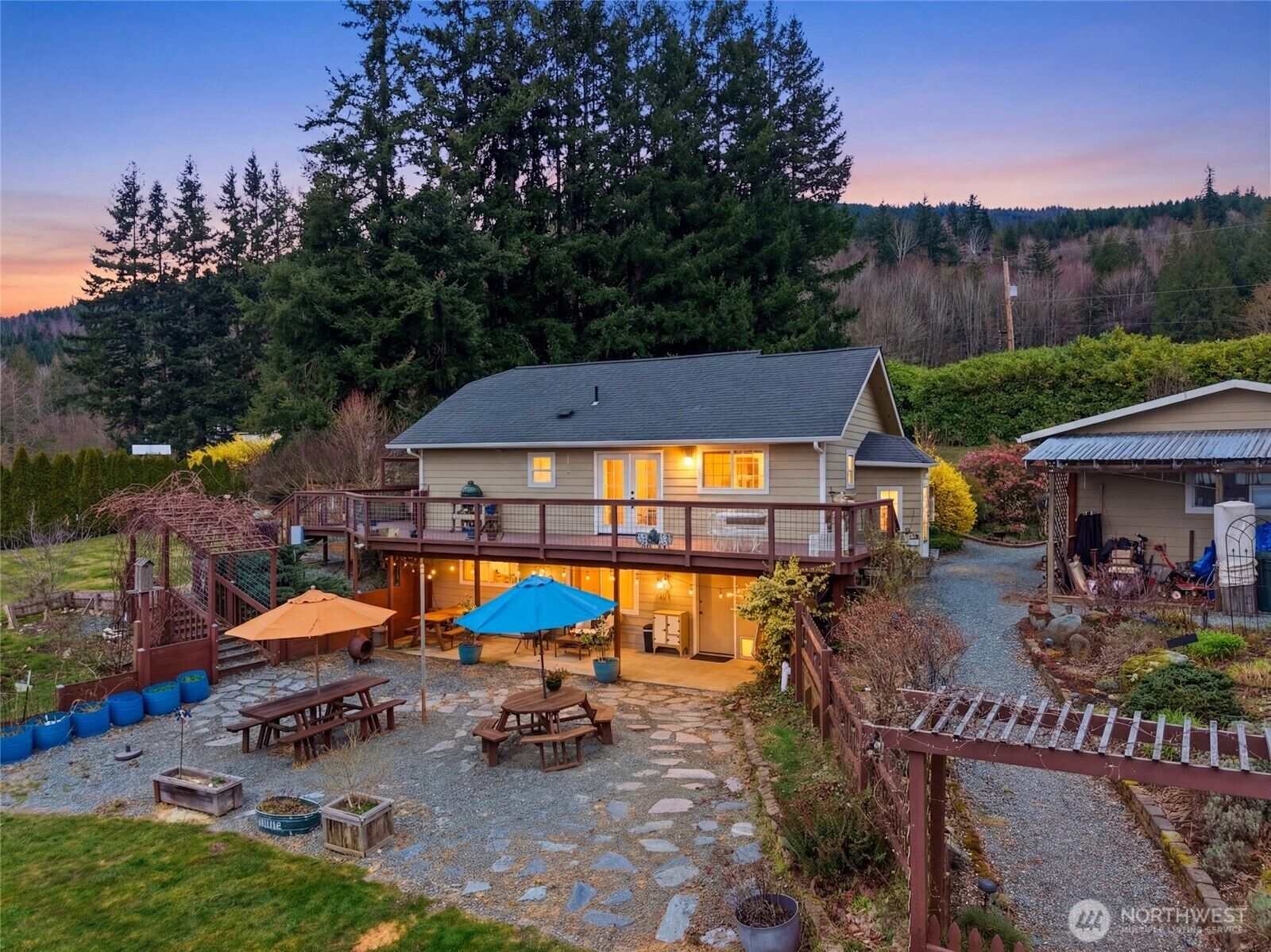 Property Photo:  5334  Tenneson Road  WA 98284 