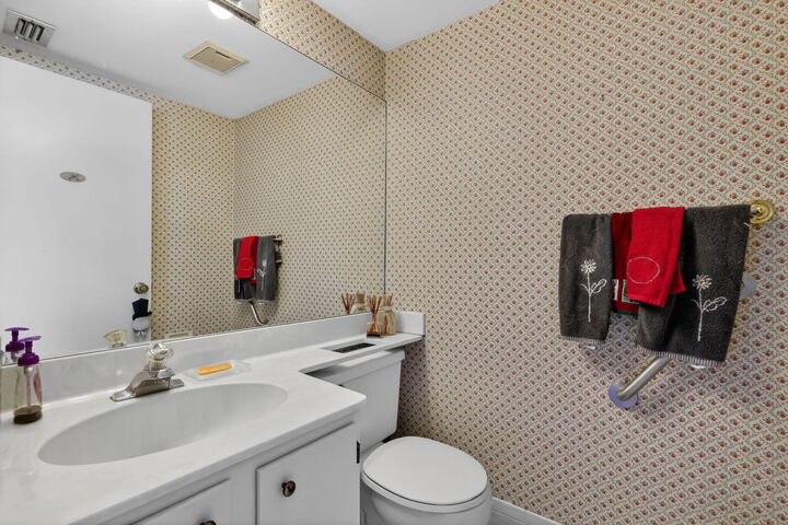 Property Photo:  2641 W Gately Dr W 906  FL 33415 