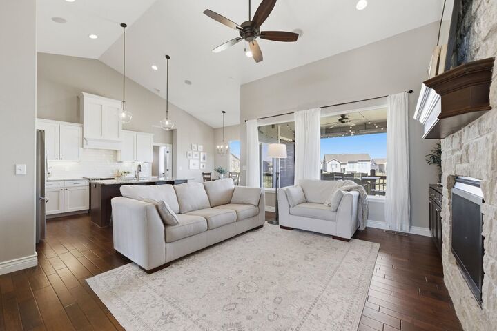 Property Photo:  12434 E 27th Ct N  KS 67226 