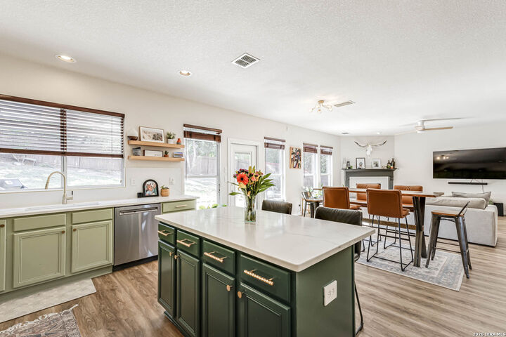 Property Photo:  14258 Savannah Pass  TX 78216 