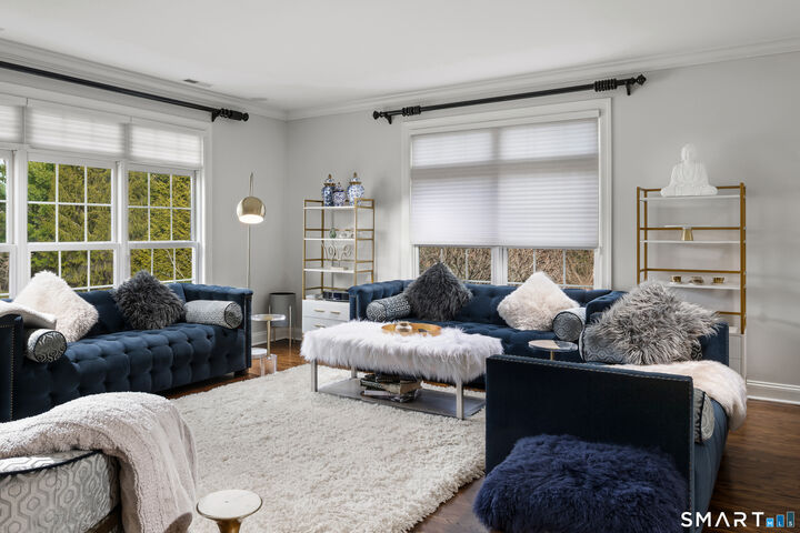 Property Photo:  71 Aberdeen Way 71  CT 06890 